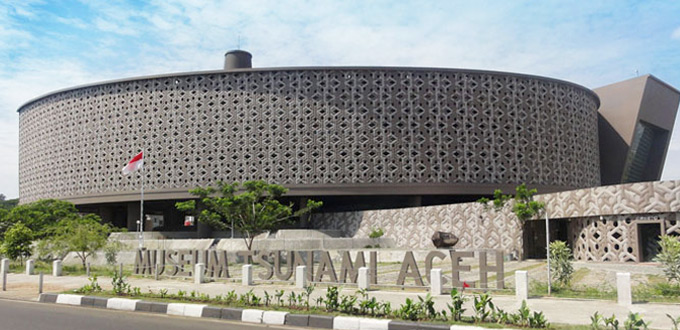 musium-tsunami-aceh