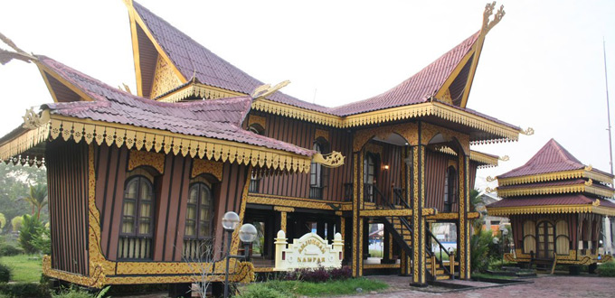 riau-traditional-house
