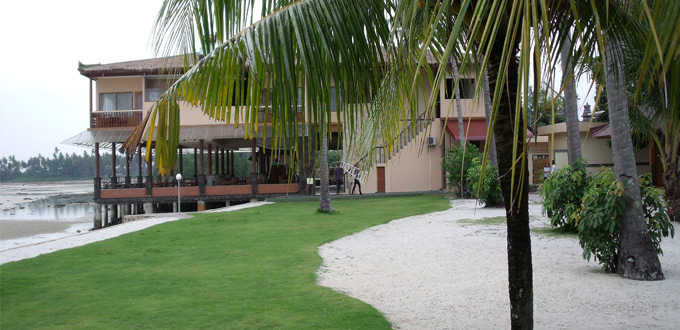 Bintan-Cabana-Beach-Resort-riau-island