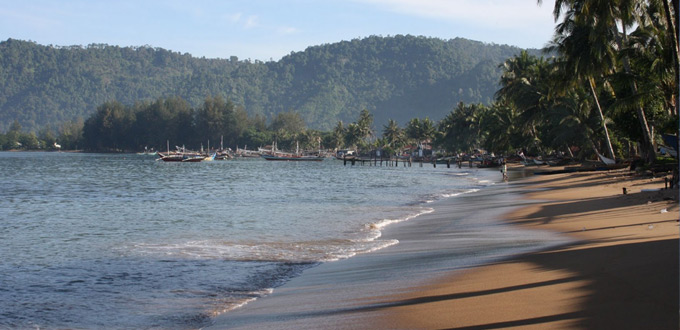 bungus-beach