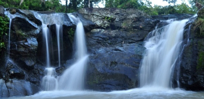 Sambabo-waterfall-West-Sulawesi