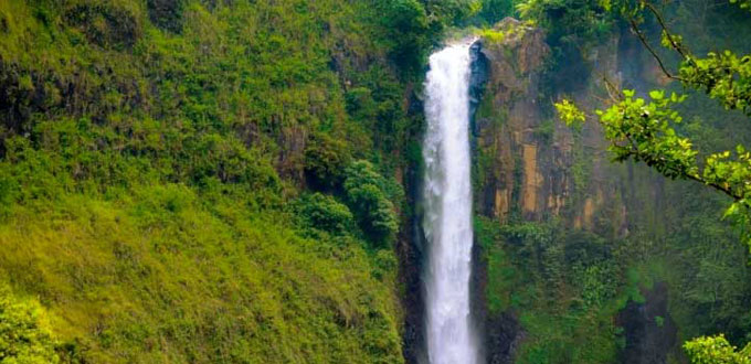 Takapala-Waterfall-sulawesi-selatan