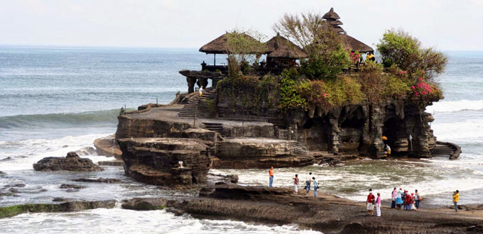 tanah-lot-bali